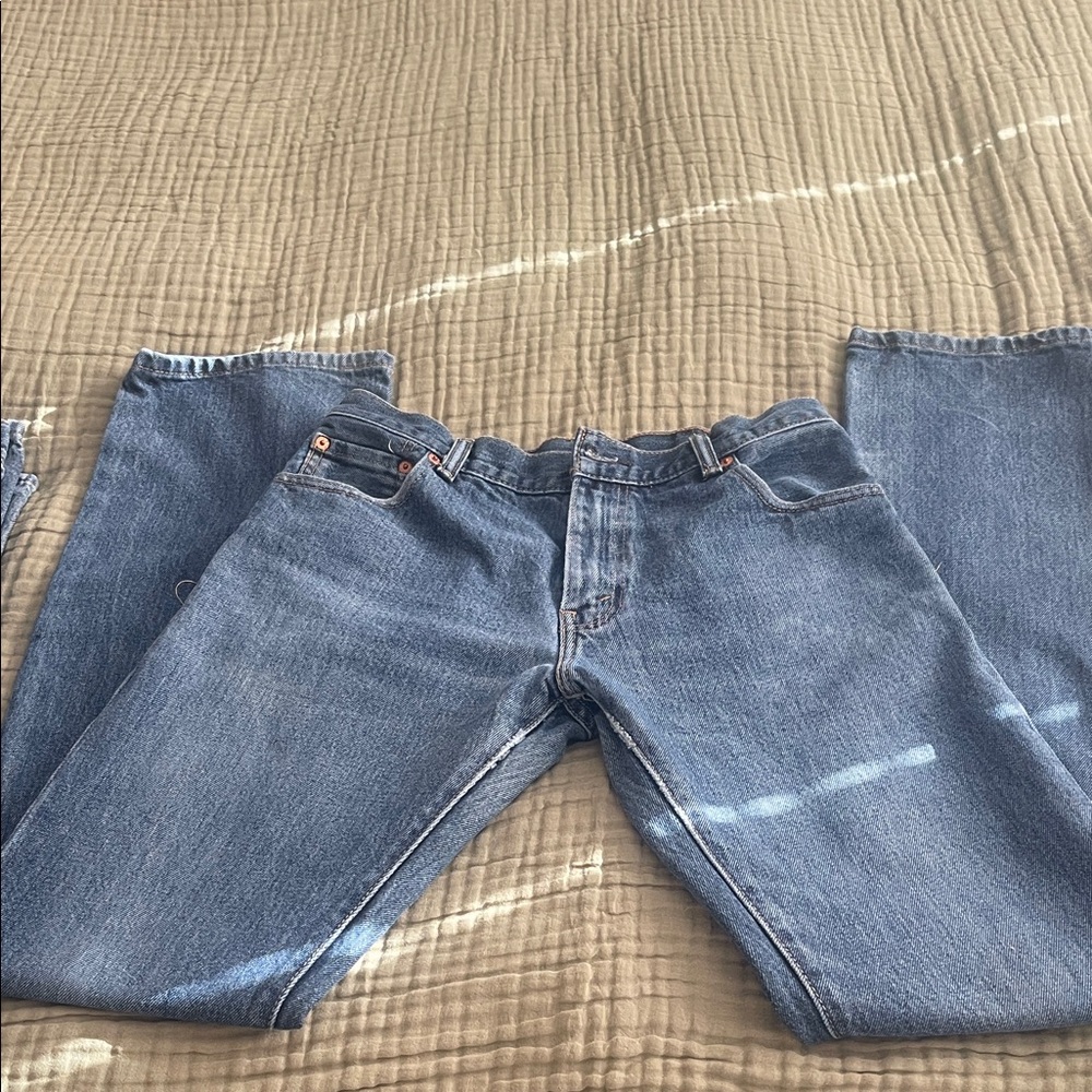 Levi's Denim Jeans in Classic Blue - Picture 2 of 4
